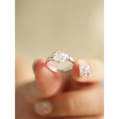 Nhẫn Moonstone loại bỏ độc tố, phát triển bản thân, thu hút tình cảm – 1.169.000₫ Jew22