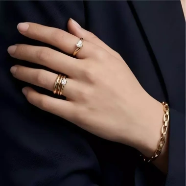 Nhẫn nữ DANA-Golden sóng đính đá khối đơn - Nhẫn cưới, hứa hẹn 284.900 VND