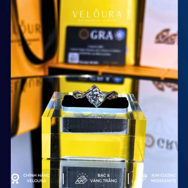 Nhẫn nữ kim cương Moissanite 1 Carat chính hãng VELOURA Nụ Hôn Thiên Thần cao cấp GRA VJN017 - Giá ưu đãi 1,179,000 VND