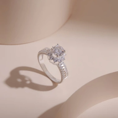 Nhẫn nữ Moissanite 5 ly 6 ly GRA LAVESTA KC07 mặt hoa kiêu hãnh - 910.000₫