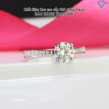 Nhẫn nữ Moissanite 6.5mm xi bạch kim, kiểm định GRA NNM39 - Giá chỉ 1.049.000đ