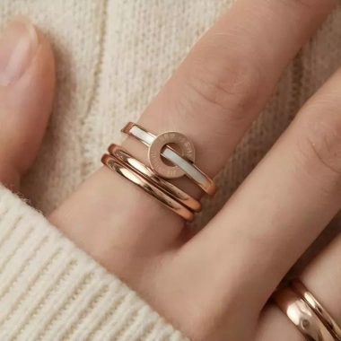 Nhẫn nữ thép không gỉ Forever Love - Quà tặng sang trọng, giá ưu đãi 284.900đ