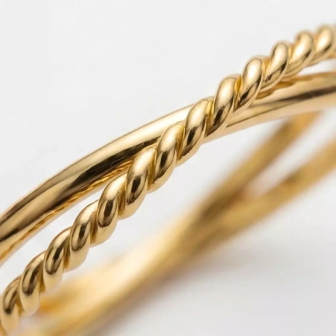 Nhẫn nữ vòng tròn mỏng hai lớp màu vàng - Thiết kế tinh tế, khuyến mãi 284.900đ 4 Nhẫn nữ vòng tròn mỏng hai lớp màu vàng - Thiết kế tinh tế, khuyến mãi 284.900đ 4