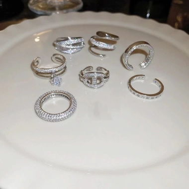Nhẫn nữ zircon thanh lịch, thiết kế tối giản - Giá ưu đãi 49.474₫, thời trang