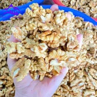 Nhân óc chó nếp vàng loại 1 tách vỏ - Óc chó rừng Hà Giang làm sữa hạt - 185.000đ