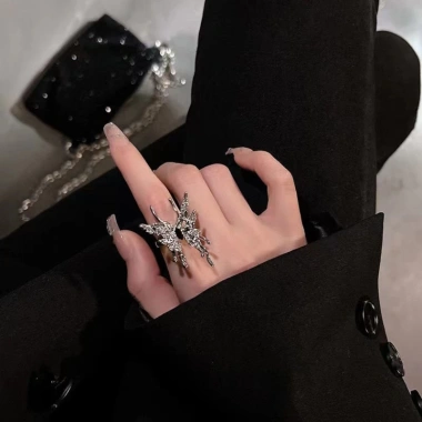 Nhẫn POOP Bướm Đều Hình Điều Chỉnh Mở - Bạc Gothic Côn Trùng Xu Hướng Nam Nữ