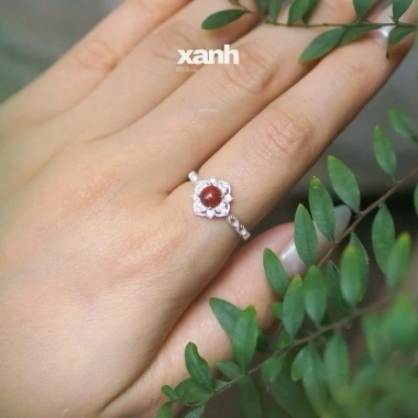 Nhẫn Thanh Anh bạc 999 ngũ hành may mắn - Lấp lánh, thanh lịch văn phòng | Xanh Jewelry
