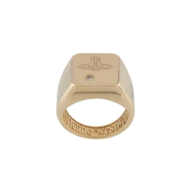 Nhẫn Vivienne Westwood Chạm Nổi Màu Vàng Hình Vuông Giá ưu đãi 187.596₫