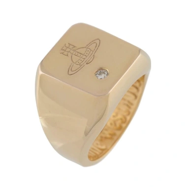 Nhẫn Vivienne Westwood Chạm Nổi Màu Vàng Hình Vuông Giá ưu đãi 187.596₫