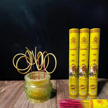 NHANG TÀI LỘC TÀN VÀNG ÁNH KIM - Cuộn Tàn Số 6, Giá chỉ 90.000đ, May mắn, Thịnh vượng 5