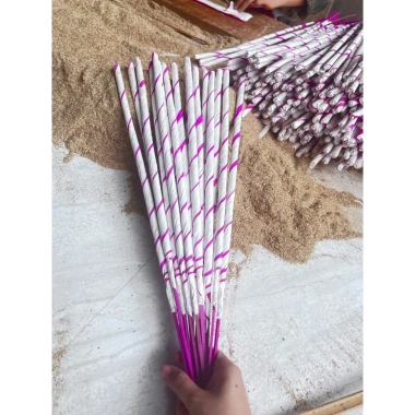 Nhang Thơm Thờ Cúng Quỳ Châu Nghệ An 9 Cây 60cm Tự Nhiên Không Hoá Chất 75.000 VND