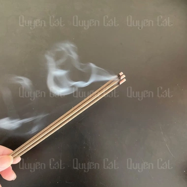 Nhang trầm Cơ Đảm sạch cuốn tàn đẹp, hương quế thơm ngát, giá 60.000đ
