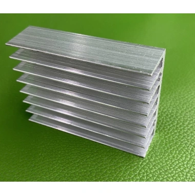 Nhôm Tản Nhiệt 8 Cánh 60x43x17mm - Linh Kiện Điện Tử Quỳnh Diễn Giá Ưu Đãi 2 Nhôm Tản Nhiệt 8 Cánh 60x43x17mm - Linh Kiện Điện Tử Quỳnh Diễn Giá Ưu Đãi 2