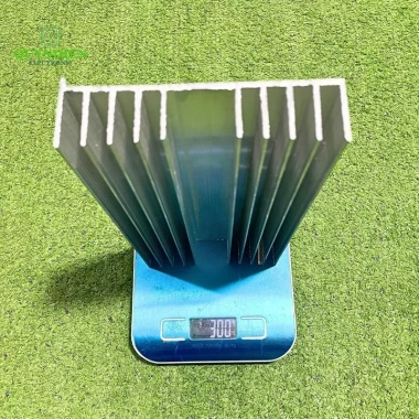 Nhôm Tản Nhiệt Ampli 10 Lá 22cm Loại Mỏng Công Suất Lớn 220x110x26mm Quỳnh Diễn 7