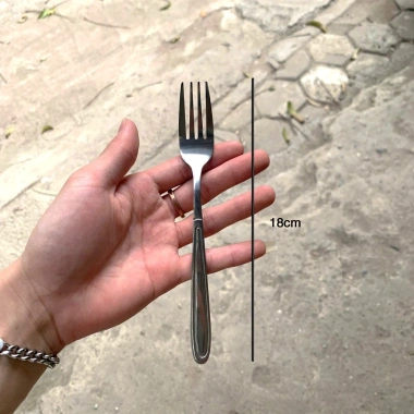 Nĩa inox 304 ăn trái cây, dĩa bít tết HAKI DN413 - cứng cáp, bền đẹp, chỉ 35.000 VND