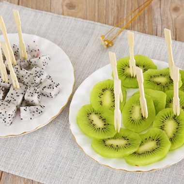 Nĩa tre dùng một lần ăn trái cây - Thân thiện môi trường, giảm giá 19.5k còn 15.8k