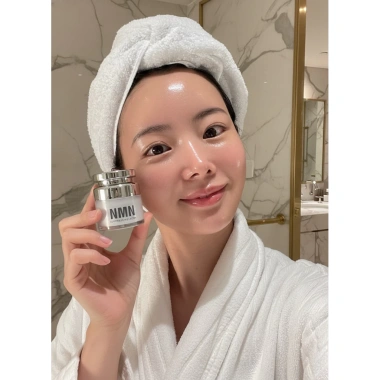 NMN Bản Siêu Vip - Hủy Nám, Trắng Da, Da Căng Bóng, Giá 550k, Chống Lão Hóa 2 NMN Bản Siêu Vip - Hủy Nám, Trắng Da, Da Căng Bóng, Giá 550k, Chống Lão Hóa 2