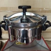 Nồi áp suất 5L 22cm dùng bếp gas kèm ron và van dự phòng - Giá siêu giảm 400k