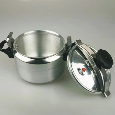 Nồi áp suất FUJIKA 4-7L đa năng cho bếp từ và ga - Tiết kiệm thời gian, an toàn, giá 375.000₫