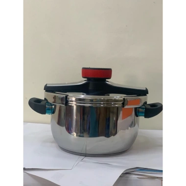 Nồi áp suất KNOB TYPE 5‑9L dùng bếp từ, ga, hồng ngoại – Đẹp, bền, chỉ 689.000₫