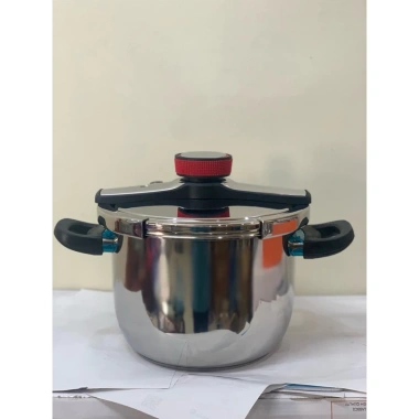 Nồi áp suất KNOB TYPE 5‑9L dùng bếp từ, ga, hồng ngoại – Đẹp, bền, chỉ 689.000₫ 4 Nồi áp suất KNOB TYPE 5‑9L dùng bếp từ, ga, hồng ngoại – Đẹp, bền, chỉ 689.000₫ 4