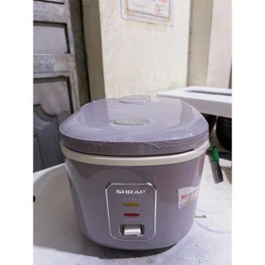 Nồi cơm điện 1L8 SHRAP lòng niêu Đun nhanh không dính tiết kiệm điện 549.000 VND