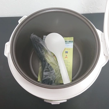 Nồi cơm điện Hiệp Hưng chất lượng cao, ruột nồi dày rặn, giá 329.000₫ Onemart