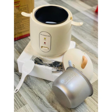 Nồi cơm điện mini siêu tiện lợi, nấu nhanh, giá chỉ 185.000 VND giảm ngay