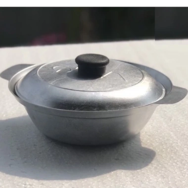 Nồi Gang 20cm kèm nắp - Hấp nghêu, kho thịt, lý tưởng cho quán ăn, 52.000 VND