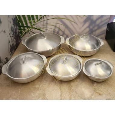 Nồi Gang Đáy Cạn Cao Cấp Siêu Bền - Thố Gang 25cm Giá Ưu Đãi 193,600₫ 7