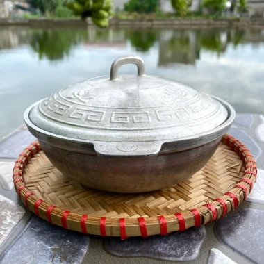 Nồi Gang Đúc Liền Khối - Dày Dặn, Nguyên Chất, Kích Thước Đủ, Đựng Kho Cá và Thịt - Giá 229.000đ Giảm 54.960đ