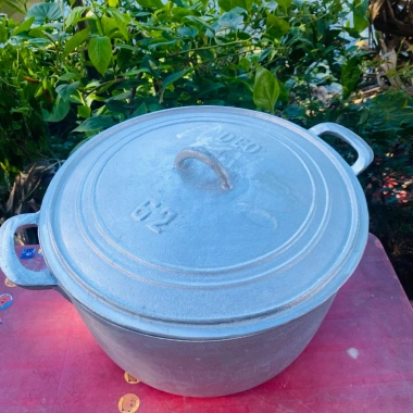 Nồi gang đúc nguyên khối 18L mã 62 - Nấu cơm, kho thịt, kho cá, giảm còn 730.000₫