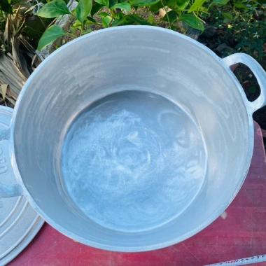 Nồi gang đúc nguyên khối 18L mã 62 - Nấu cơm, kho thịt, kho cá, giảm còn 730.000₫