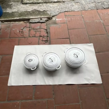 Nồi Gang Đúc Nguyên Khối Loại 1 - Dày dặn, xoong nấu cơm kho cá cực ngon, đủ kích cỡ, chỉ 94.000₫