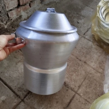 Nồi hấp nhôm liền thân 1kg‑2kg cho chõ đồ xôi, gạo – Đậm vị, tiện dụng, chỉ 99.900₫ 5 Nồi hấp nhôm liền thân 1kg‑2kg cho chõ đồ xôi, gạo – Đậm vị, tiện dụng, chỉ 99.900₫ 5