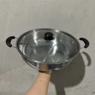 Nồi lẩu inox vung kính 28cm dày dặn, chất lượng cao, giá chỉ 52.000đ 3 Nồi lẩu inox vung kính 28cm dày dặn, chất lượng cao, giá chỉ 52.000đ 3