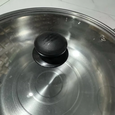 Nồi lẩu inox vung kính 28cm dày dặn, chất lượng cao, giá chỉ 52.000đ