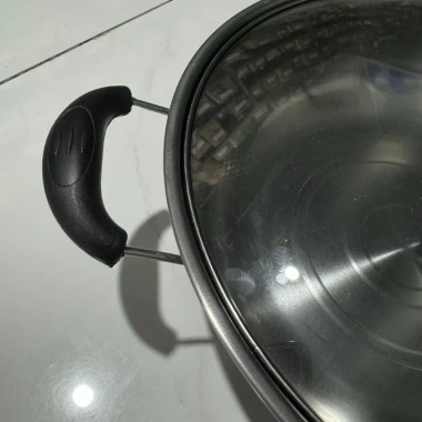 Nồi lẩu inox vung kính 28cm dày dặn, chất lượng cao, giá chỉ 52.000đ