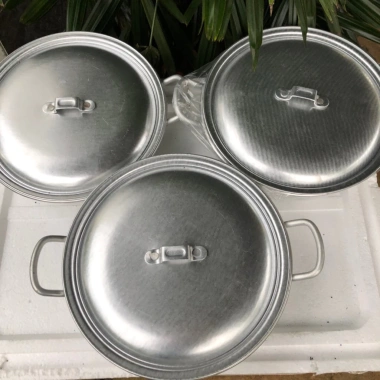 Nồi lẩu nhôm đa kích thước 25‑30cm, quai nắp tiện lợi, giảm giá 18% chỉ 80.000₫
