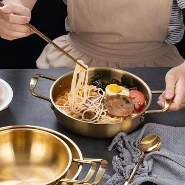 Nồi Nấu Mì Cay INOX mạ Vàng - Chảo chống dính, bếp gas, điện, từ - 48.000₫