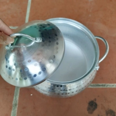 Nồi nấu mì cay nhôm truyền thống - Dùng cho bếp gas & cồn, khuyến mãi 49.000đ 8 Nồi nấu mì cay nhôm truyền thống - Dùng cho bếp gas & cồn, khuyến mãi 49.000đ 8