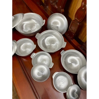 Nồi tộ gang Doa bóng kho quẹt size 12-25cm Niêu gang nấu lẩu giá ưu đãi 105.000đ 3 Nồi tộ gang Doa bóng kho quẹt size 12-25cm Niêu gang nấu lẩu giá ưu đãi 105.000đ 3