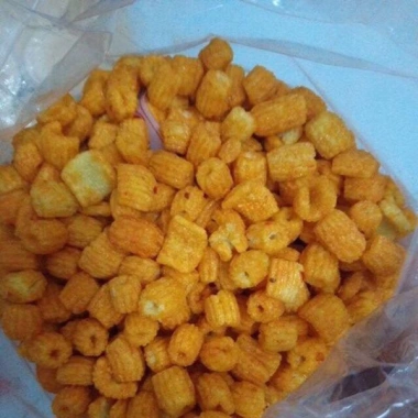 Nui chiên bơ cay giòn 1kg - Ngon, giòn tan, giảm giá 40.000đ, hương vị ghiền