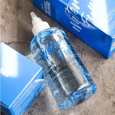 Nước Cân Bằng Cấp Ẩm Jumiso Waterfull Hyaluronic Acid Toner 250ml - Dưỡng ẩm sâu, giảm mụn, chỉ 285.000₫