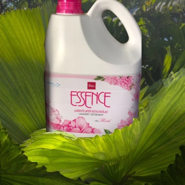 Nước giặt Essence Thái Lan đậm đặc 3.000ml - Siêu sạch, lưu hương 48h, giá chỉ 225.556₫