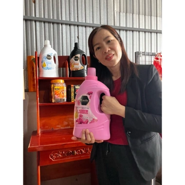 Nước giặt xả Amelia 2in1 1 can 3,2 lít - Giặt sạch, thơm lâu, Giá chỉ 130.000 VNĐ 5