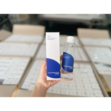 Nước hoa hồng Isntree Green Tea Fresh + Hyaluronic Acid Toner, dưỡng ẩm, làm sạch sâu, giảm còn 300k (giá gốc 360k)