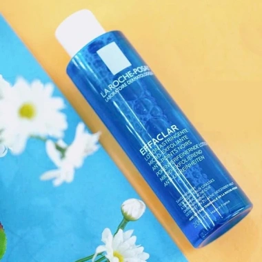 Nước Hoa Hồng La Roche Posay Effaclar Astringent Micro-Exfoliating Lotion Da Dầu Mụn - Giá chỉ 399.000 VND, giảm từ 502.740 VND 4 Nước Hoa Hồng La Roche Posay Effaclar Astringent Micro-Exfoliating Lotion Da Dầu Mụn - Giá chỉ 399.000 VND, giảm từ 502.740 VND 4