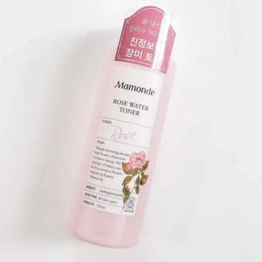 Nước hoa hồng Mamonde Rose Water Toner 250ml - Dưỡng ẩm, cân bằng da, giảm 20% chỉ 39.000đ