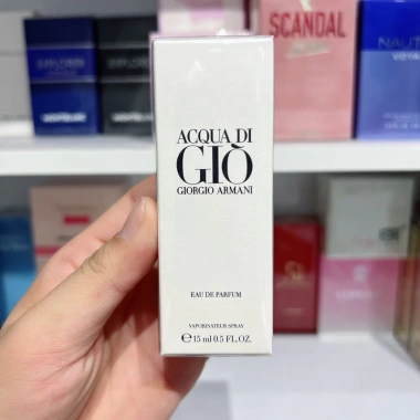 Nước hoa mini nam Acqua di Giò Pour Homme 15ml - Dạng xịt, hương nam tính, 515.000₫ 9 Nước hoa mini nam Acqua di Giò Pour Homme 15ml - Dạng xịt, hương nam tính, 515.000₫ 9